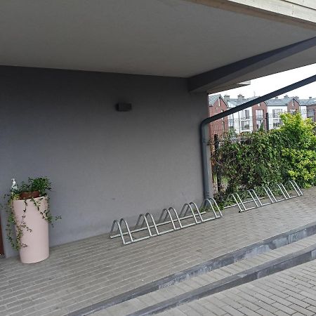 Marina Plaza Apartamenty ياستارنيا المظهر الخارجي الصورة